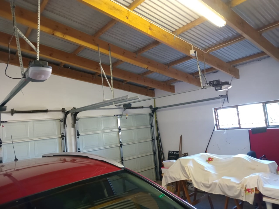 3 Bedroom Property for Sale in Cambridge Eastern Cape